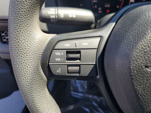 Certified 2023 Honda Accord EX image 22