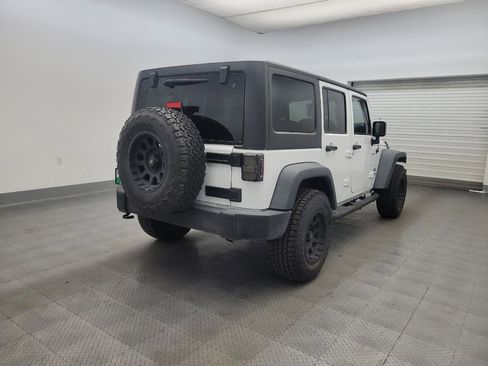Used 2018 Jeep Wrangler Unlimited Sport S AWD/4WD image 9