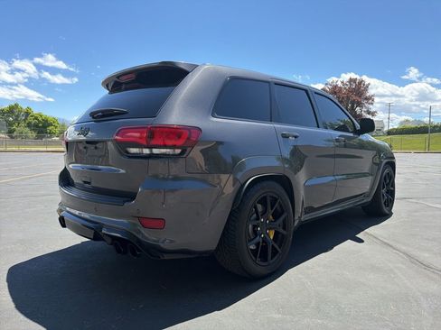 Used 2018 Jeep Grand Cherokee Trackhawk AWD/4WD image 6