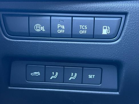 New 2025 MAZDA CX-70 Plug-In Hybrid w/ Premium Plus image 30