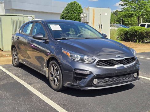 Used 2021 Kia Forte LXS FWD image 1