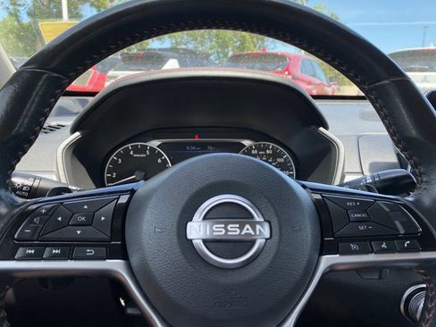 Used 2024 Nissan Altima 2.5 SR FWD image 14