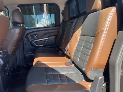 Used 2017 Nissan Titan Platinum Reserve AWD/4WD image 16