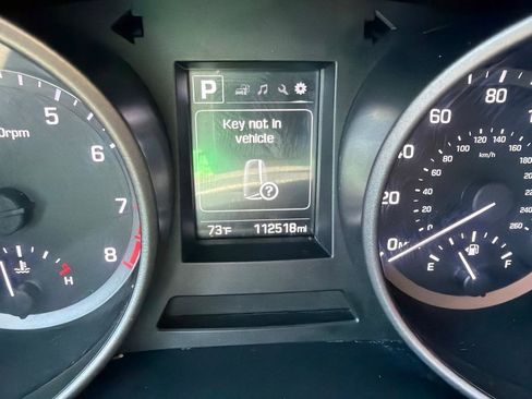 Used 2018 Hyundai Santa Fe Sport w/ 2.4L Value Package 02 FWD image 14