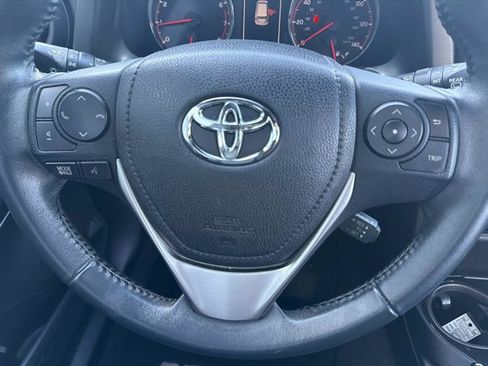 Used 2016 Toyota RAV4 SE FWD image 26