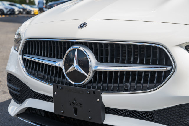 Certified 2023 Mercedes-Benz C 300 4MATIC Sedan image 12