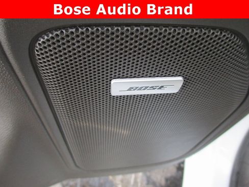 Used 2020 GMC Sierra 1500 SLT w/ SLT Premium Plus Package image 16