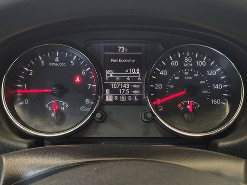 Used 2015 Nissan Rogue S AWD/4WD image 23