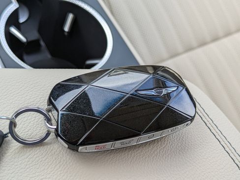 New 2026 Genesis G70 2.5T Prestige image 27