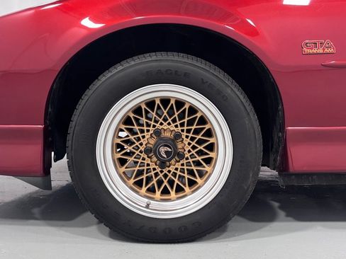 Used 1987 Pontiac Firebird Trans Am RWD image 29