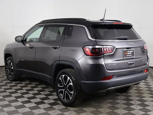 Used 2023 Jeep Compass Limited AWD/4WD image 10