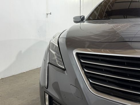 Used 2018 Cadillac CT6 Luxury AWD/4WD image 9