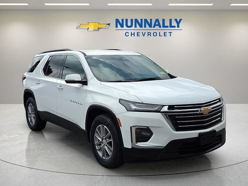 Used 2023 Chevrolet Traverse LT AWD/4WD image 8