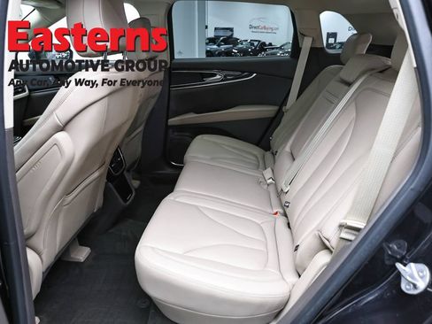 Used 2022 Lincoln Nautilus AWD w/ Premium Package image 22
