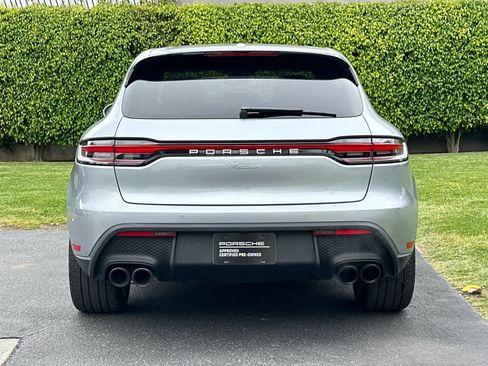 Certified 2025 Porsche Macan AWD/4WD image 7