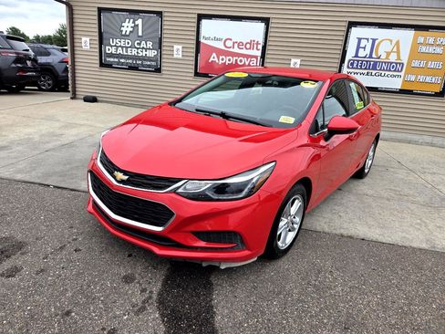 Used 2016 Chevrolet Cruze LT w/ Convenience Package image 1