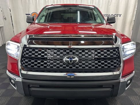 Used 2019 Toyota Tundra SR5 w/ TRD Off Road Package AWD/4WD image 4