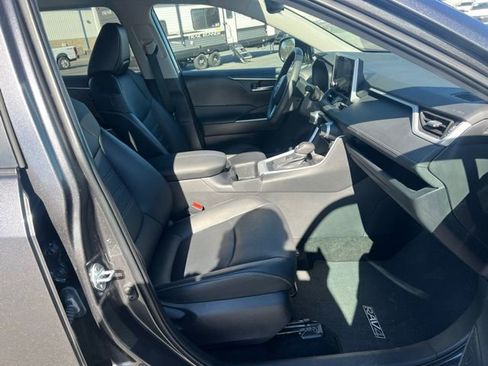 Used 2024 Toyota RAV4 XLE Premium image 18