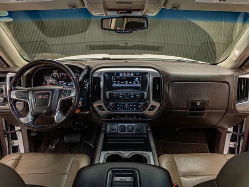 Used 2017 GMC Sierra 1500 SLT w/ Texas SLT Premium Package AWD/4WD image 16