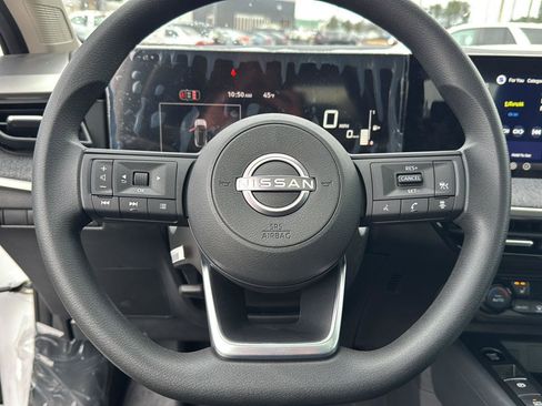 New 2026 Nissan Kicks SV w/ SV Premium Package image 17