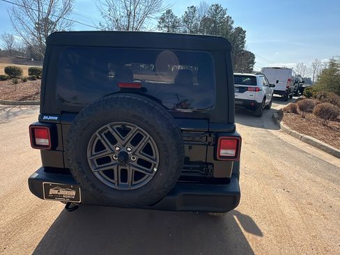 New 2026 Jeep Wrangler Sport S image 9