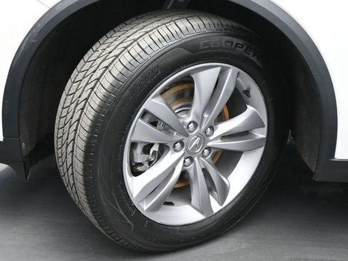 Used 2023 Acura MDX SH-AWD image 26