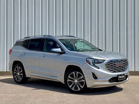 Used 2019 GMC Terrain Denali AWD/4WD image 8
