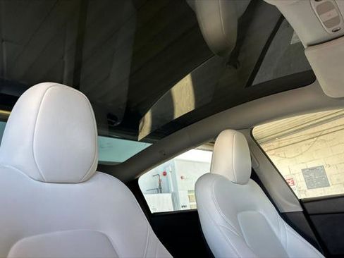 Used 2023 Tesla Model Y Long Range image 16