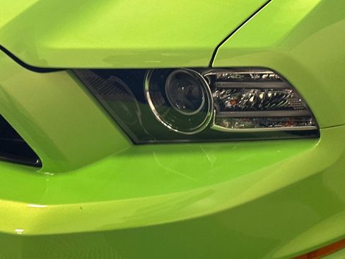 Used 2013 Ford Mustang Boss 302 image 46