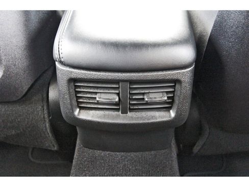 Used 2022 Dodge Challenger R/T w/ Plus Package image 15