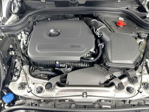 Certified 2025 MINI Cooper S image 34