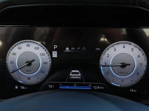 New 2026 Hyundai Elantra Limited image 30