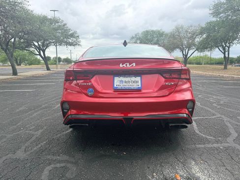 Used 2023 Kia Forte GT image 5