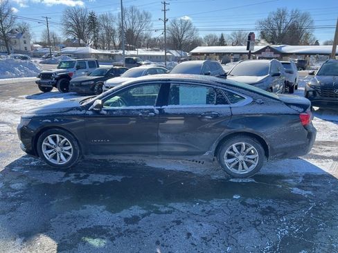 Used 2016 Chevrolet Impala LT w/ Convenience Package image 6