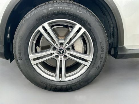 Used 2020 Mercedes-Benz GLC 300 w/ Multimedia Package image 31