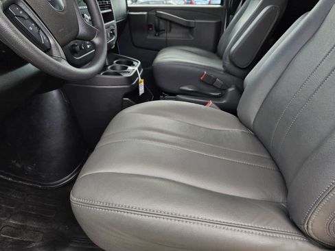 New 2025 GMC Savana 2500 w/ Driver Convenience Package image 9