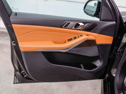 Used 2023 BMW X5 xDrive45e w/ M Sport Package image 22