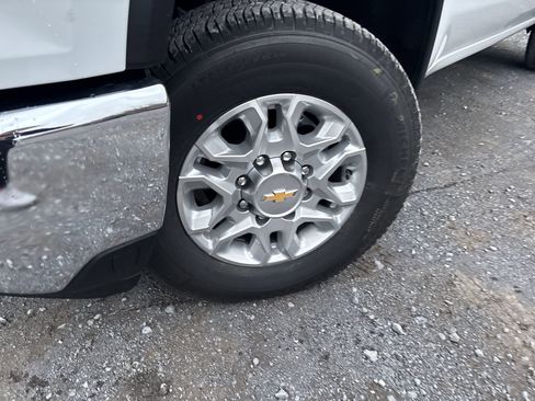 New 2026 Chevrolet Silverado 2500 LT AWD/4WD image 10