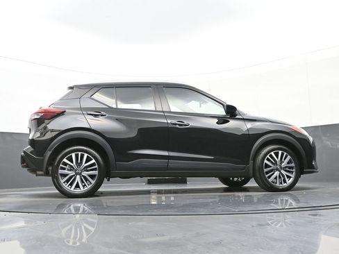 Used 2024 Nissan Kicks SV image 51