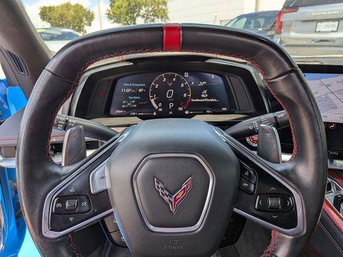 Used 2022 Chevrolet Corvette Stingray Convertible w/ 1LT RWD image 23