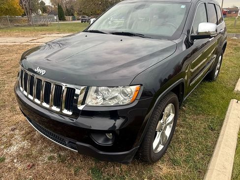 Used 2012 Jeep Grand Cherokee Limited image 2