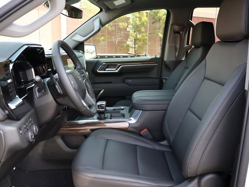 New 2026 Chevrolet Silverado 1500 RST image 11