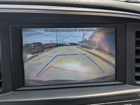 Used 2020 Hyundai Elantra SEL w/ Winter Weather Package FWD image 43