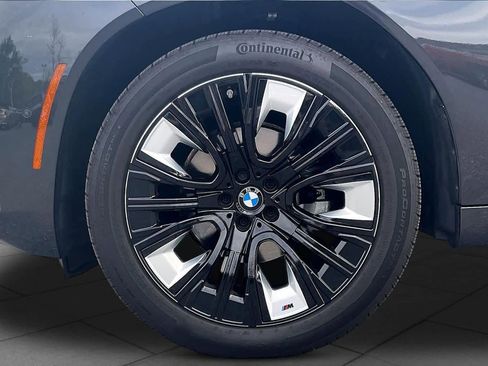 Used 2025 BMW X3 xDrive30i w/ M Sport Package AWD/4WD image 10