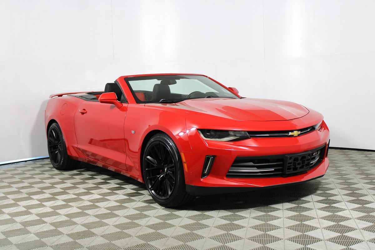 Used 2018 Chevrolet Camaro LT w/ RS Package RWD image 24