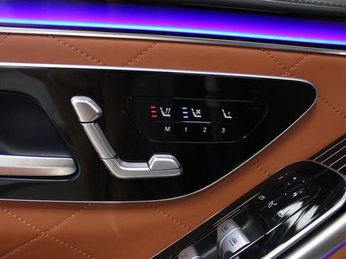 Used 2022 Mercedes-Benz S 580 4MATIC Sedan image 17