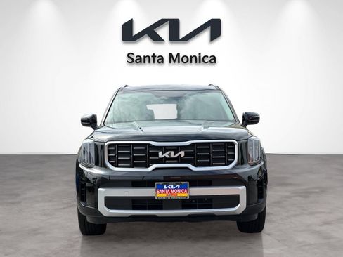 Certified 2025 Kia Telluride S FWD image 11