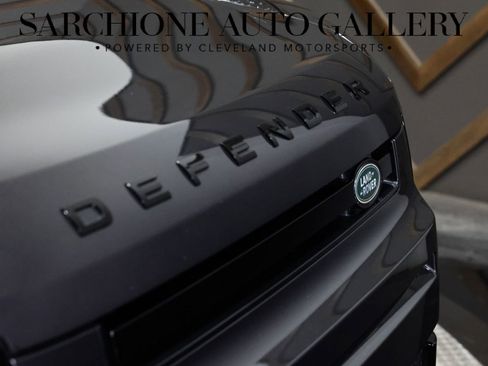 Used 2022 Land Rover Defender 90 X-Dynamic S image 50