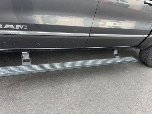 Used 2019 RAM 1500 Limited image 31