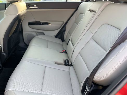 Used 2021 Kia Sportage EX AWD/4WD image 19